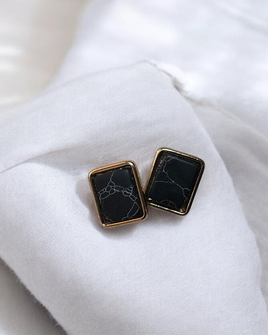 MIA BLACK STUDS